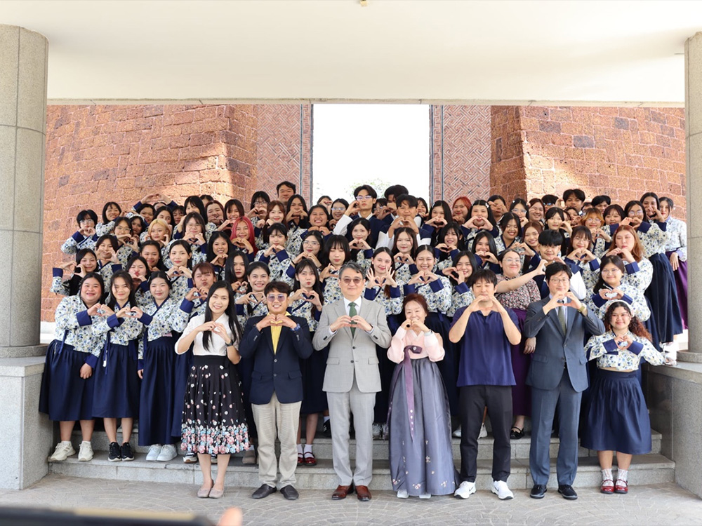 Thailand, University Student Lecture 25.3.6.